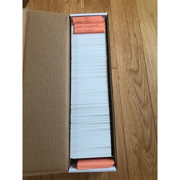 Topps 2006 MLB Baseball Cards Box Over 650 Cards plus bonus cards - Picture 2 of 3